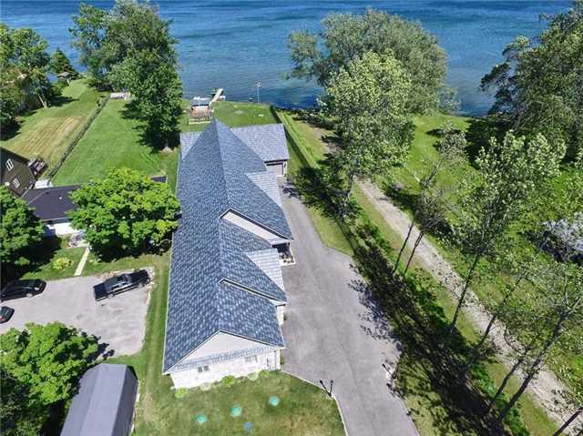 147 Lakeshore Blvd, House detached with 3 bedrooms, 2 bathrooms and 20 parking in Innisfil ON | Image 2