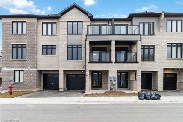 702 - 585 Colborne Street, House attached with 2 bedrooms, 2 bathrooms and 2 parking in Brantford ON | Image 1