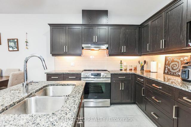 18 Borden Tr, Townhouse with 2 bedrooms, 3 bathrooms and 4 parking in Welland ON | Image 33