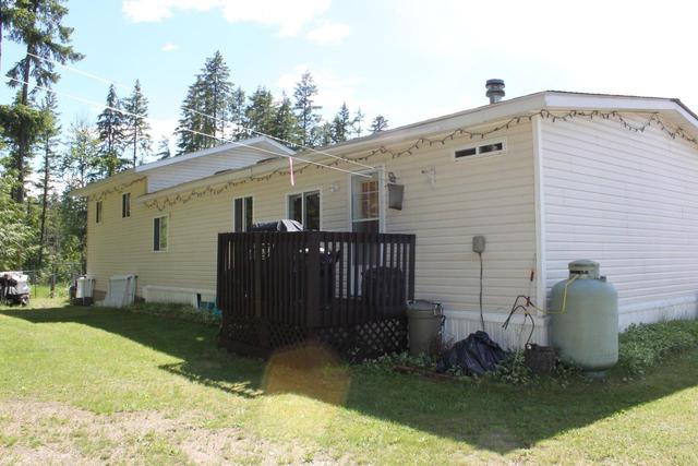 880 Alexander Road, House detached with 3 bedrooms, 2 bathrooms and null parking in Central Kootenay K BC | Image 21