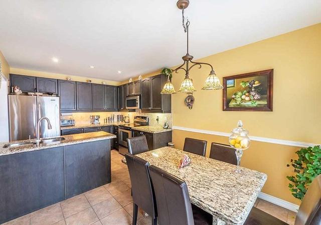 362 Ravineview Dr, House detached with 3 bedrooms, 4 bathrooms and 2 parking in Vaughan ON | Image 8
