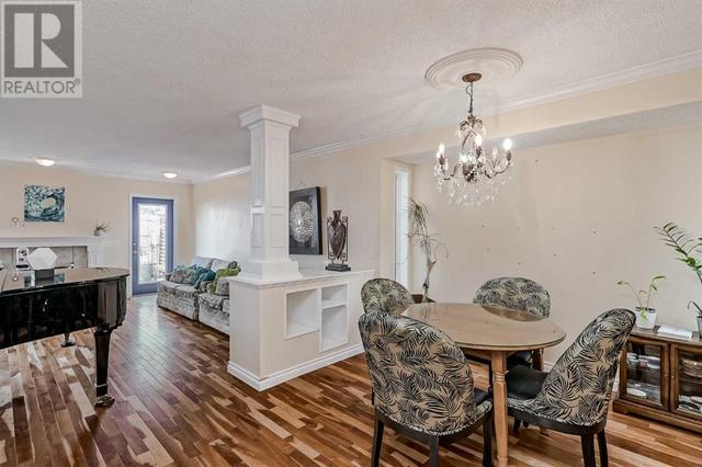 716 53 Avenue Sw, House detached with 3 bedrooms, 3 bathrooms and 2 parking in Calgary AB | Image 7