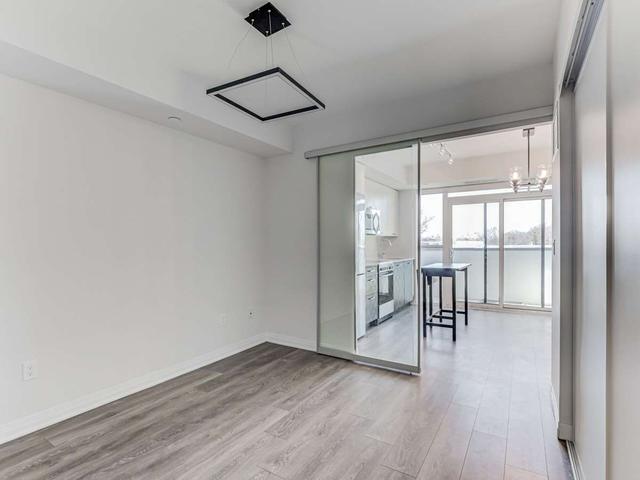 319 - 2301 Danforth Ave, Condo with 1 bedrooms, 1 bathrooms and 1 parking in Toronto ON | Image 3