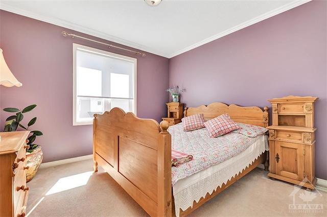 80 Appledale Drive, Townhouse with 3 bedrooms, 3 bathrooms and 4 parking in Ottawa ON | Image 23