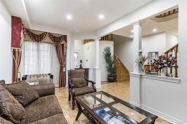 40 Bottlebrush Dr, House detached with 4 bedrooms, 4 bathrooms and 4 parking in Brampton ON | Image 31