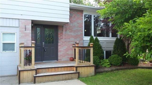 1412 Thornton Rd, House detached with 3 bedrooms, 3 bathrooms and 3 parking in Burlington ON | Image 1