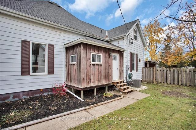 263 King St, House detached with 3 bedrooms, 2 bathrooms and 4 parking in Southwest Middlesex ON | Image 29