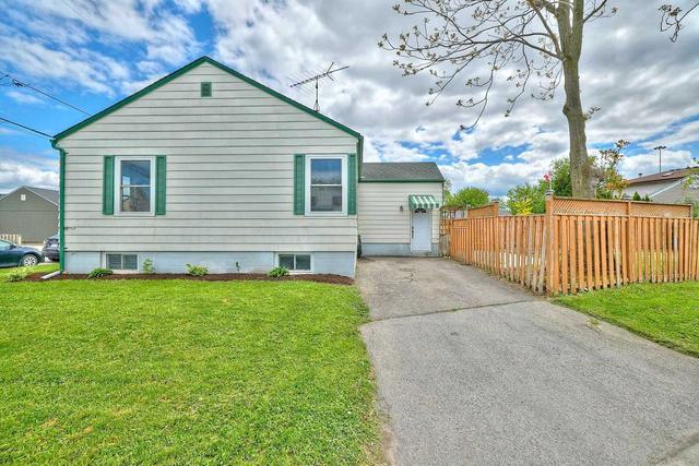 27 St. George St, House detached with 3 bedrooms, 1 bathrooms and 2 parking in St. Catharines ON | Image 26