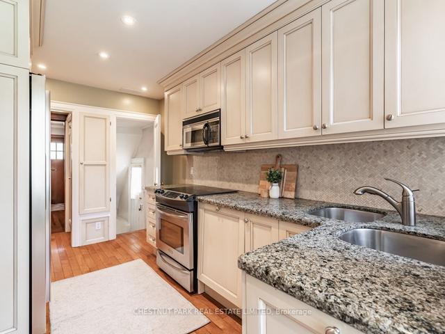 81 Chudleigh Ave, House detached with 3 bedrooms, 2 bathrooms and 1 parking in Toronto ON | Image 7