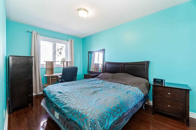 102 Heathcliffe Sq, Townhouse with 3 bedrooms, 4 bathrooms and 2 parking in Brampton ON | Image 18