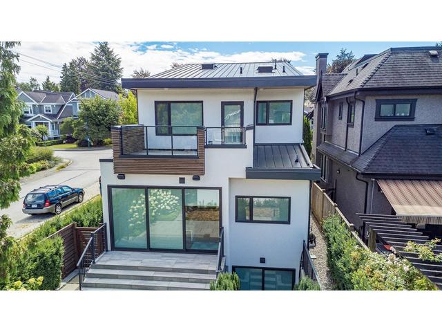 3505 W 12th Avenue, House detached with 4 bedrooms, 4 bathrooms and null parking in Vancouver BC | Image 34