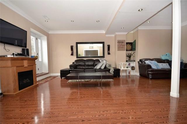 5221 Adobe Crt, House detached with 4 bedrooms, 5 bathrooms and 5 parking in Mississauga ON | Image 33