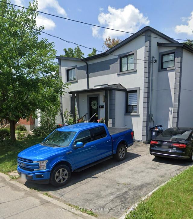 20 Winston Pk Blvd, House detached with 4 bedrooms, 3 bathrooms and 6 parking in Toronto ON | Image 1