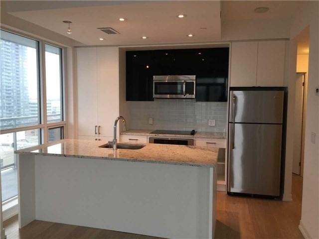 1520 - 98 Lillian St, Condo with 2 bedrooms, 2 bathrooms and 1 parking in Toronto ON | Image 5