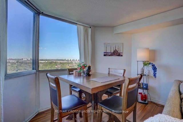 2010 - 236 Albion Rd, Condo with 3 bedrooms, 2 bathrooms and 1 parking in Toronto ON | Image 33