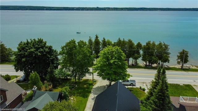 134 Bruce Road 9, House detached with 2 bedrooms, 1 bathrooms and 3 parking in South Bruce Peninsula ON | Image 4