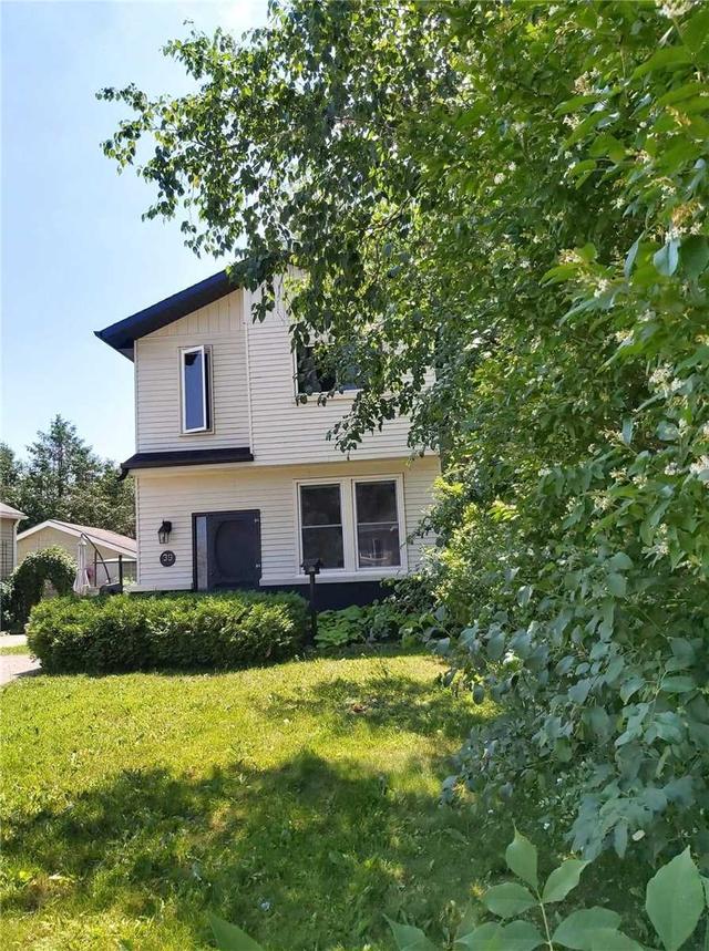 39 Leslie Dr, House detached with 3 bedrooms, 2 bathrooms and 3 parking in Collingwood ON | Image 13