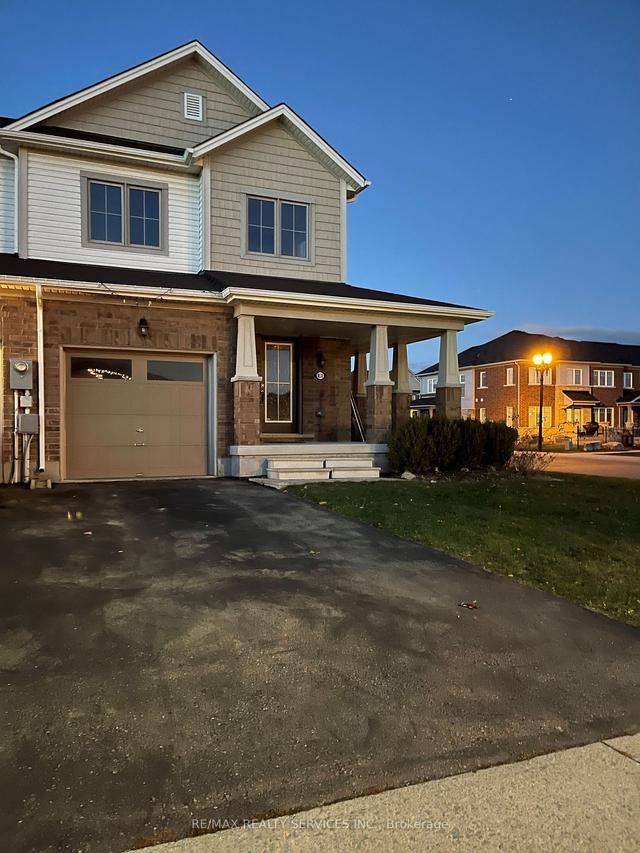 8530 Nightshade St, House attached with 3 bedrooms, 4 bathrooms and 3 parking in Niagara Falls ON | Image 1