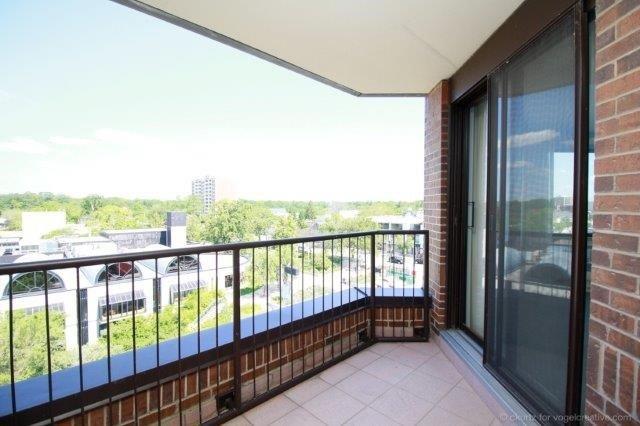 1004 - 100 Lakeshore Rd E, Condo with 1 bedrooms, 2 bathrooms and 2 parking in Oakville ON | Image 14