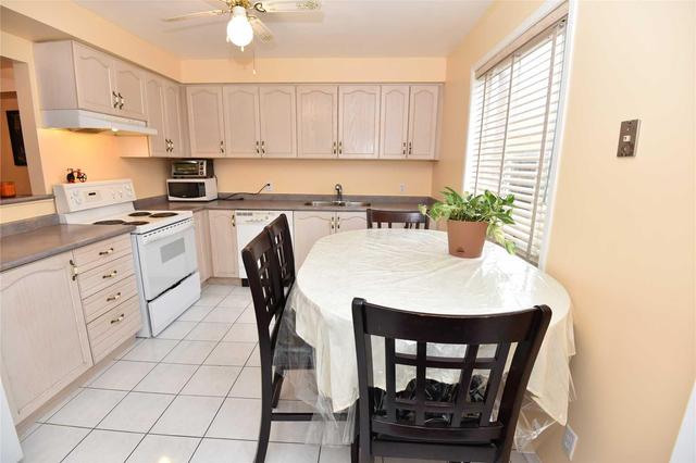 95 - 35 Malta Ave, Townhouse with 3 bedrooms, 3 bathrooms and 1 parking in Brampton ON | Image 6