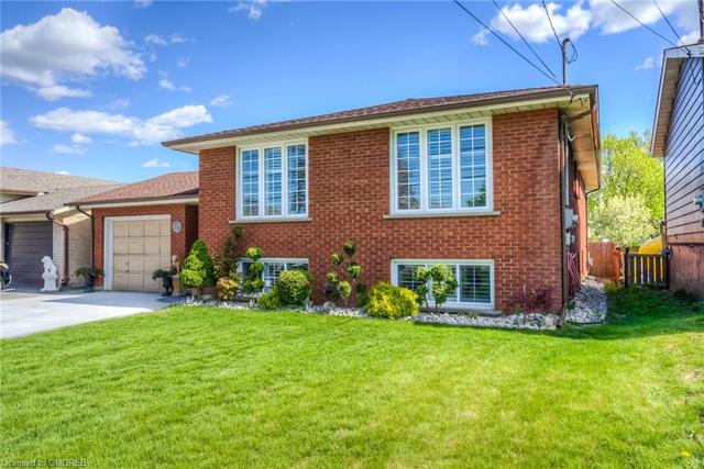 344 Fairview Drive, House detached with 4 bedrooms, 2 bathrooms and 5 parking in Brantford ON | Image 2