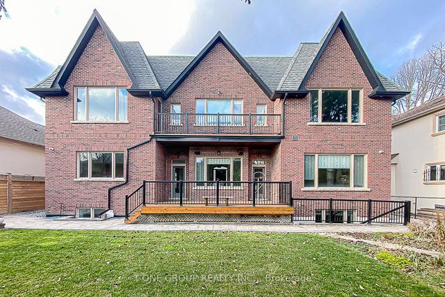 49 Pheasant Rd, House detached with 4 bedrooms, 7 bathrooms and 6 parking in Toronto ON | Image 32