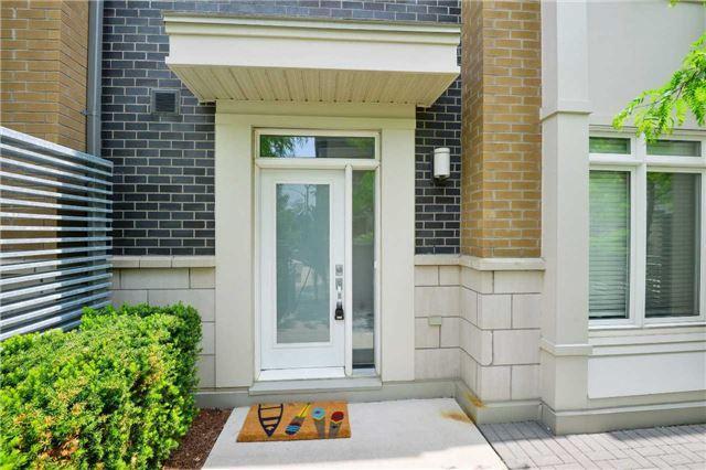 Th104 - 370 Square One Dr, Townhouse with 3 bedrooms, 3 bathrooms and 1 parking in Mississauga ON | Image 2