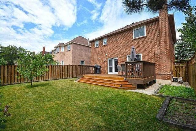 432 Bud Gregory Blvd, House detached with 3 bedrooms, 4 bathrooms and 4 parking in Mississauga ON | Image 16