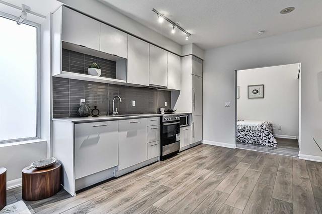 510 - 435 Richmond St W, Condo with 2 bedrooms, 2 bathrooms and 0 parking in Toronto ON | Image 14
