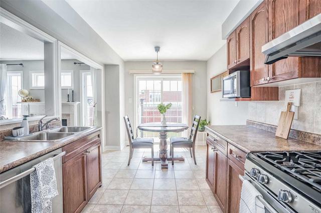 130 Atherton Ave, House semidetached with 4 bedrooms, 3 bathrooms and 2 parking in Ajax ON | Image 6