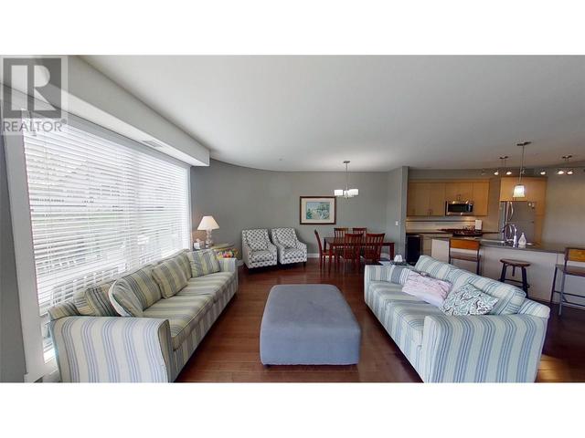 203 - 5003 Oleander Drive, Condo with 2 bedrooms, 2 bathrooms and 2 parking in Osoyoos BC | Image 5