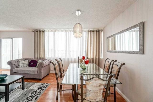 702 - 350 Webb Dr, Condo with 2 bedrooms, 2 bathrooms and 2 parking in Mississauga ON | Image 2