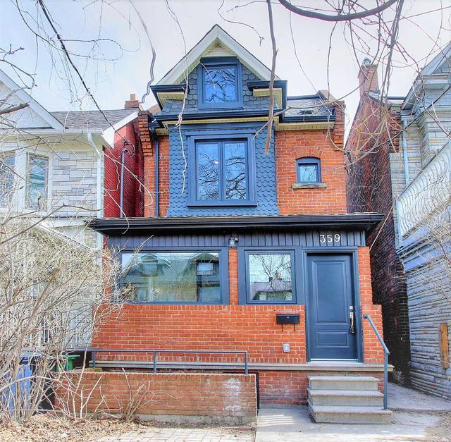 upper - 359 Margueretta St, House detached with 3 bedrooms, 1 bathrooms and 1 parking in Toronto ON | Image 1