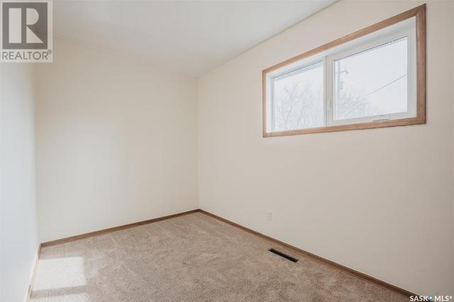 420 I Avenue N, House detached with 4 bedrooms, 2 bathrooms and null parking in Saskatoon SK | Image 21