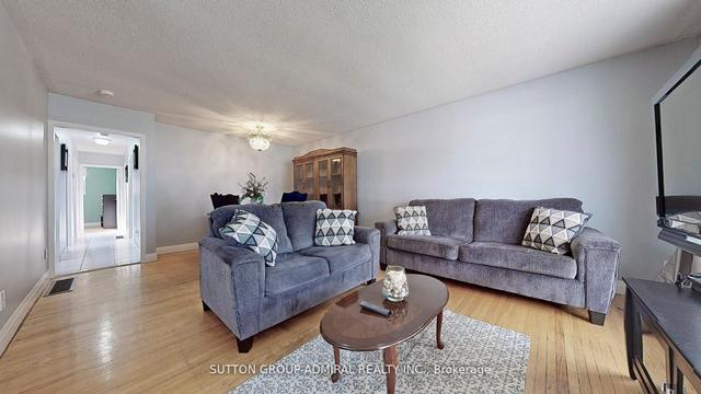 22 Secroft Cres, House detached with 3 bedrooms, 2 bathrooms and 8 parking in Toronto ON | Image 31