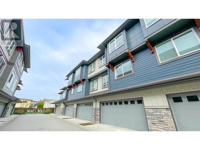4 - 4991 No. 5 Road, House attached with 4 bedrooms, 3 bathrooms and 2 parking in Richmond BC | Image 5