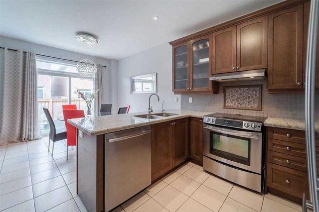 16 Gosling St, House detached with 4 bedrooms, 6 bathrooms and 4 parking in Brampton ON | Image 8