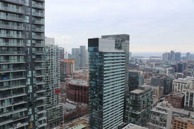 3306 - 101 Peter St, Condo with 2 bedrooms, 1 bathrooms and 0 parking in Toronto ON | Image 26