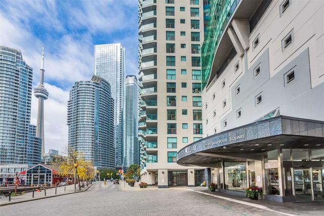 1108 - 77 Harbour Sq, Condo with 2 bedrooms, 2 bathrooms and 1 parking in Toronto ON | Image 12