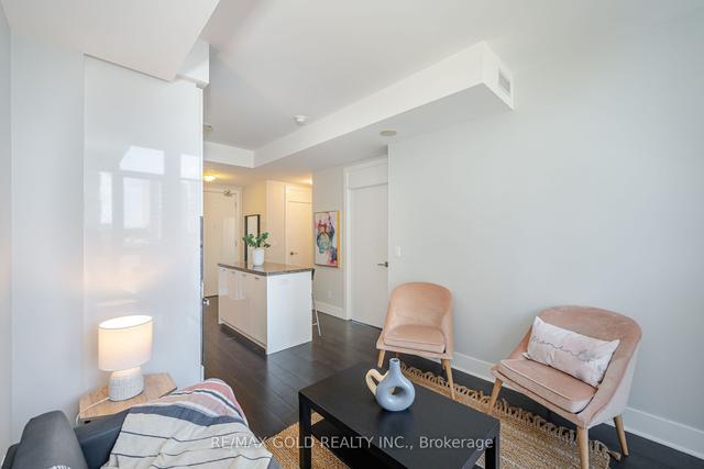 410 - 32 Davenport Rd, Condo with 1 bedrooms, 1 bathrooms and 0 parking in Toronto ON | Image 3
