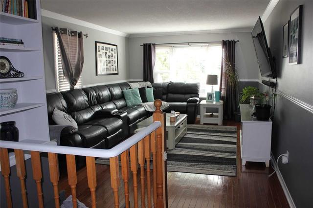 98 Ducatel Cres, House detached with 3 bedrooms, 3 bathrooms and 5 parking in Ajax ON | Image 7