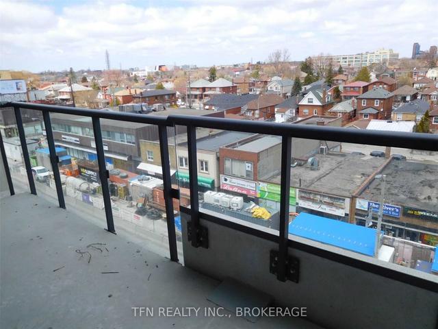 515 - 1603 Eglinton Ave W, Condo with 1 bedrooms, 1 bathrooms and 0 parking in Toronto ON | Image 4