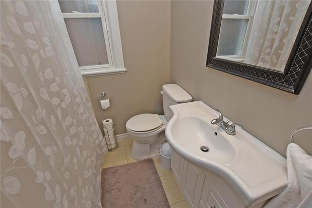 257 Tragina Avenue N, House detached with 3 bedrooms, 1 bathrooms and 1 parking in Hamilton ON | Image 21