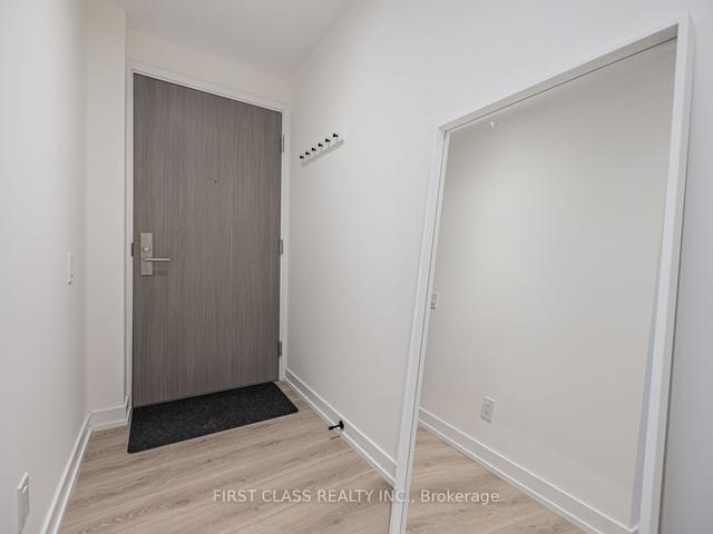 2704 - 161 Roehampton Ave, Condo with 2 bedrooms, 2 bathrooms and 1 parking in Toronto ON | Image 22