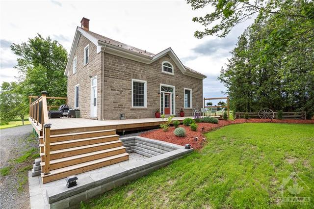 4777 Appleton Side Road, House detached with 4 bedrooms, 4 bathrooms and 20 parking in Mississippi Mills ON | Image 28