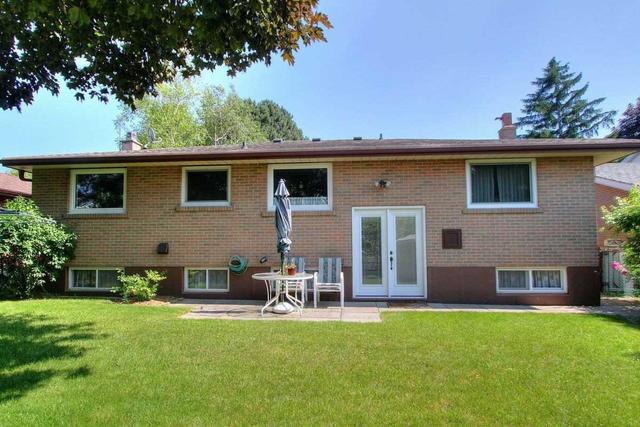62 Kentish Cres, House detached with 3 bedrooms, 3 bathrooms and 2 parking in Toronto ON | Image 8