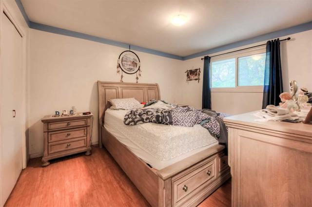 46 Scenic Dr, House detached with 3 bedrooms, 2 bathrooms and 4 parking in Kitchener ON | Image 4