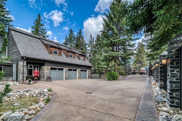 301 Buffalo Street, House detached with 7 bedrooms, 6 bathrooms and 6 parking in Banff AB | Image 45