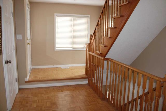 12 - 375 Cook Rd, Townhouse with 3 bedrooms, 3 bathrooms and 2 parking in Toronto ON | Image 16