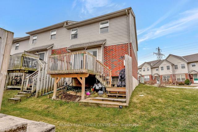 16 - 26 Poplar Dr, Townhouse with 3 bedrooms, 2 bathrooms and 1 parking in Cambridge ON | Image 21